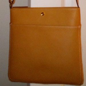 G. I. L. I. Cross Body Bag